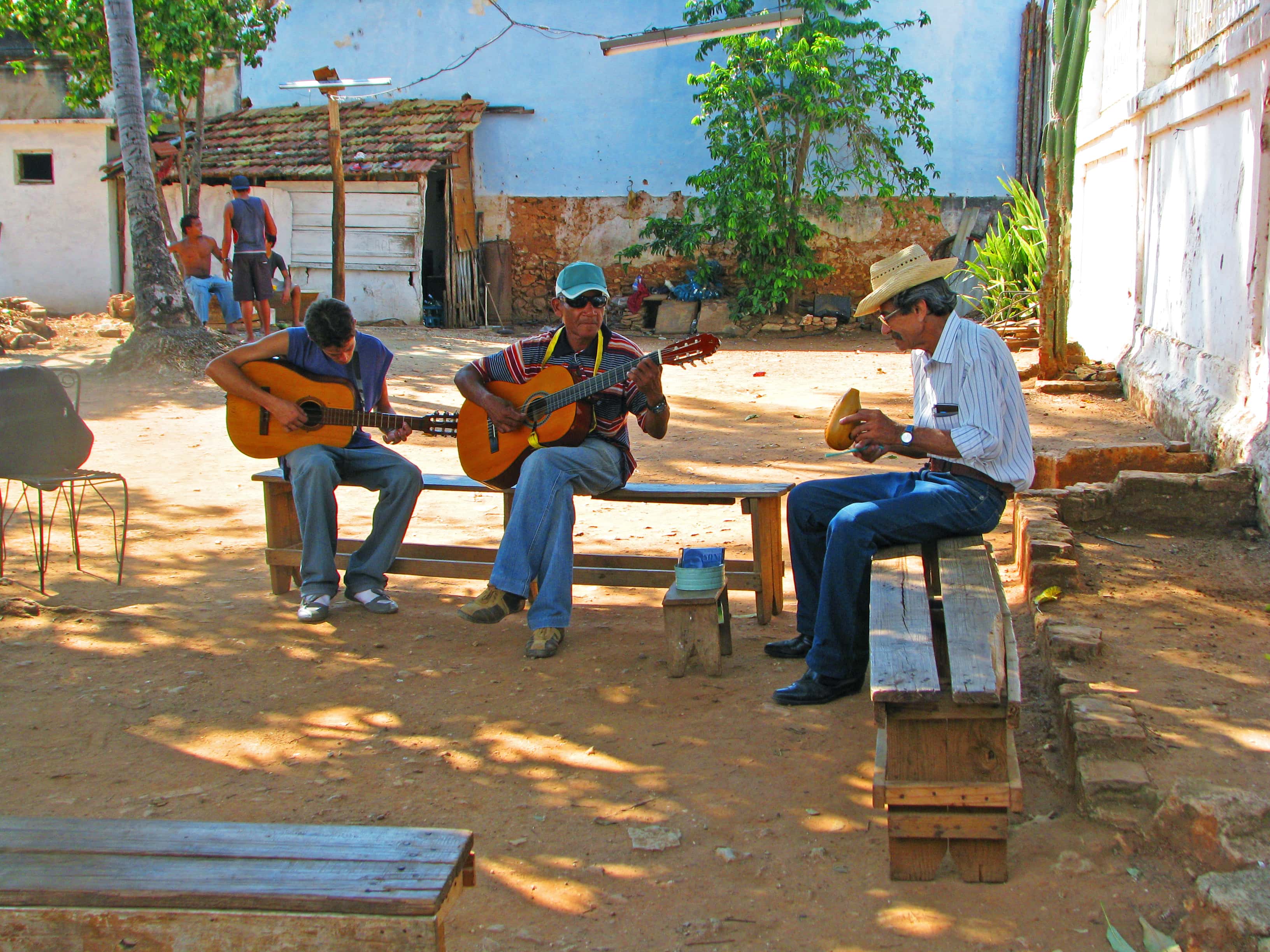 På din reise til Cuba vil du høre mye live musikk